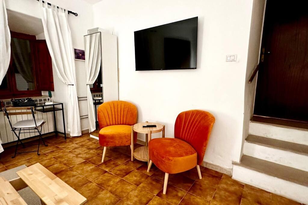 Lovely 2 Bedroom In San Gimignano Historic Center Kültér fotó