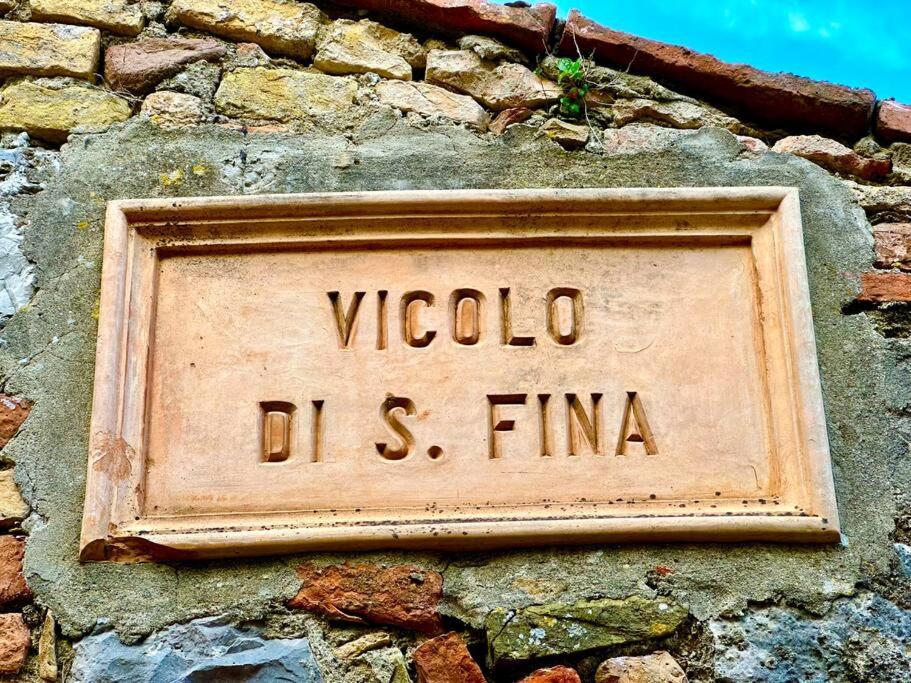 Lovely 2 Bedroom In San Gimignano Historic Center Kültér fotó